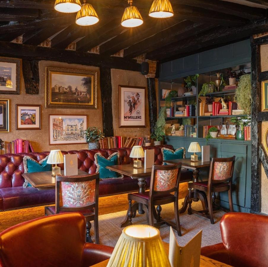 הרטפורד Salisbury Arms Hotel מראה חיצוני תמונה