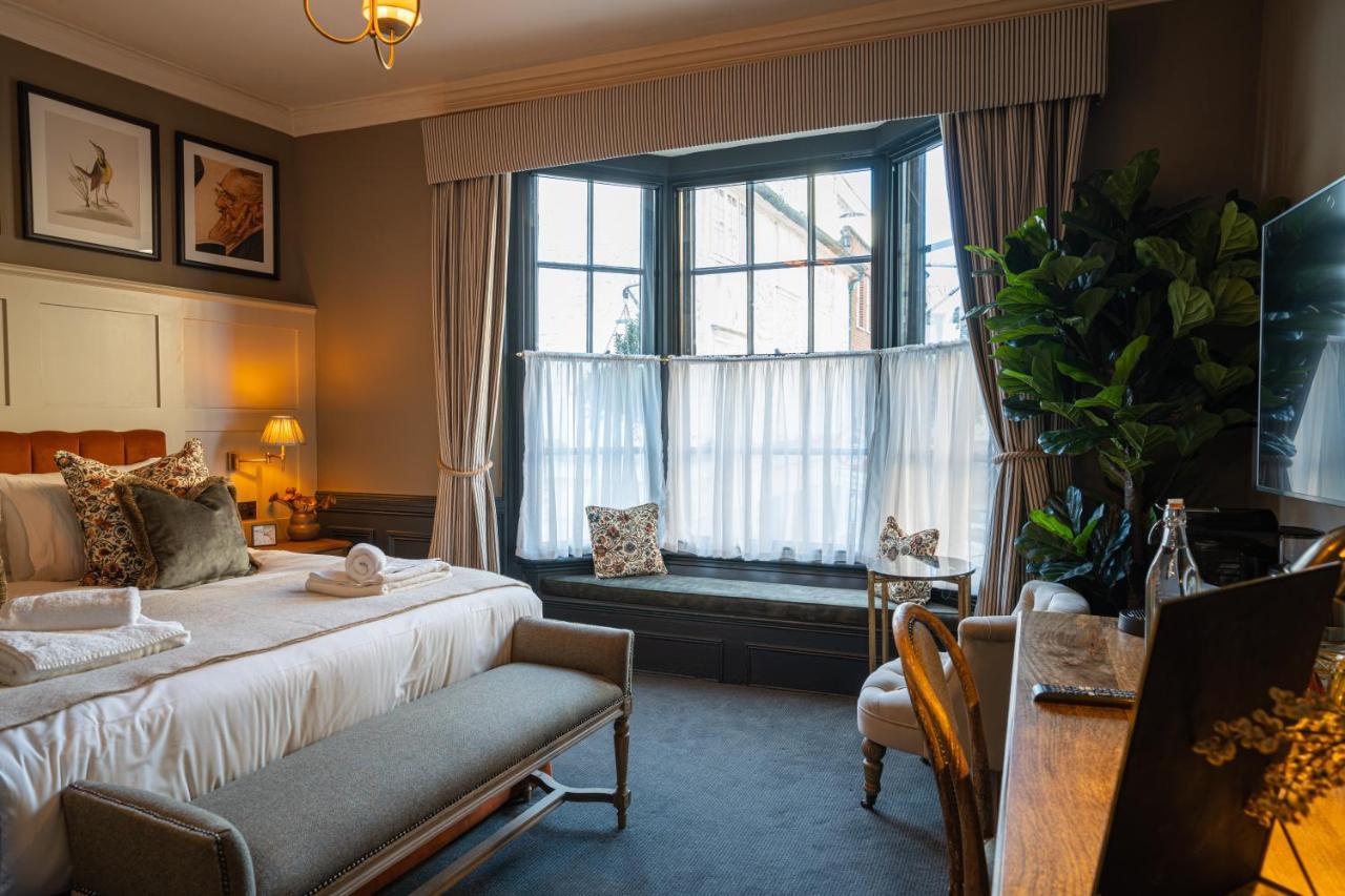 הרטפורד Salisbury Arms Hotel מראה חיצוני תמונה
