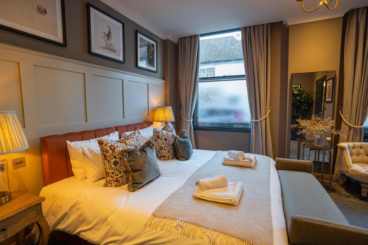 הרטפורד Salisbury Arms Hotel מראה חיצוני תמונה