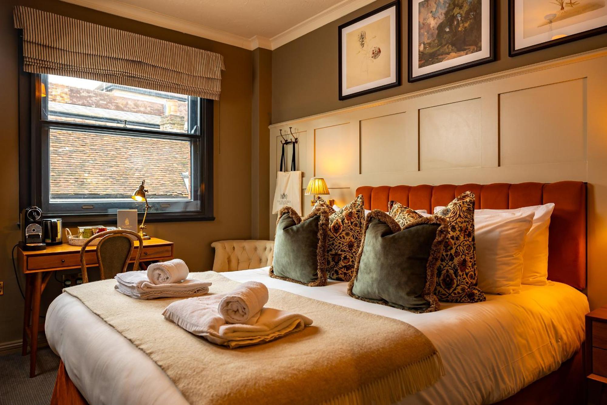 הרטפורד Salisbury Arms Hotel מראה חיצוני תמונה