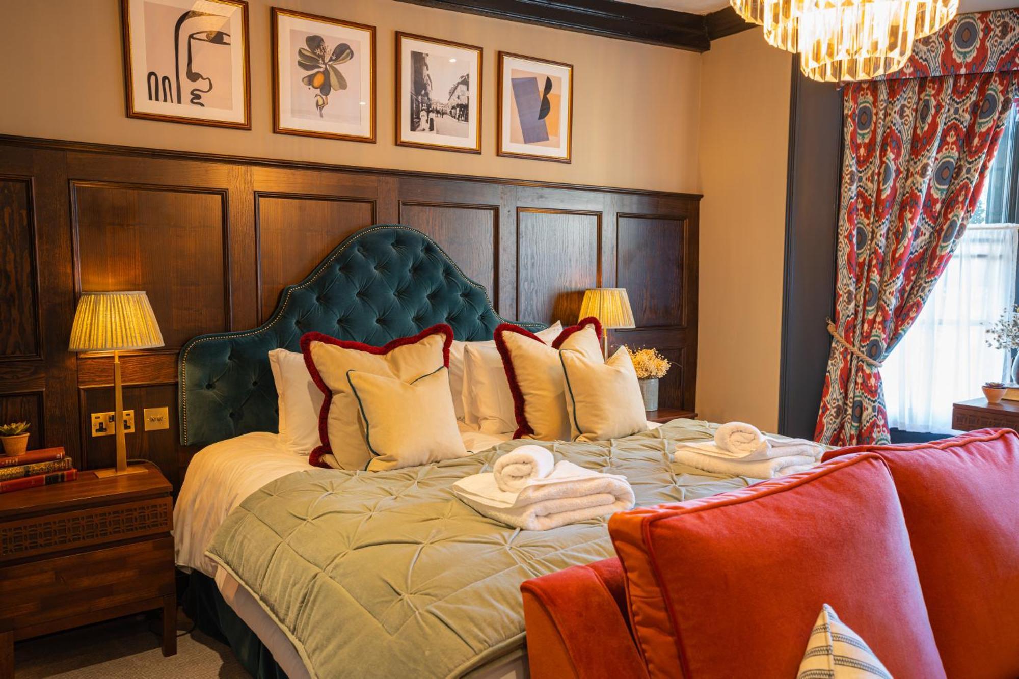 הרטפורד Salisbury Arms Hotel מראה חיצוני תמונה